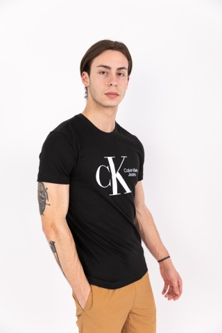 T-Shirt in cotone bio slim Calvin Klein J30J320189 BEH