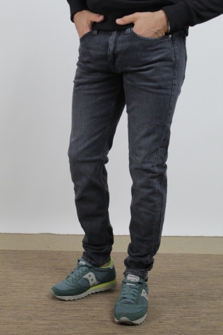 Jeans slim taper Calvin Klein J30J321111 1BZ