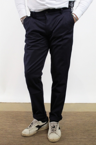 Pantalone chino in twill di cotone Calvin Klein J30J317669 CHW